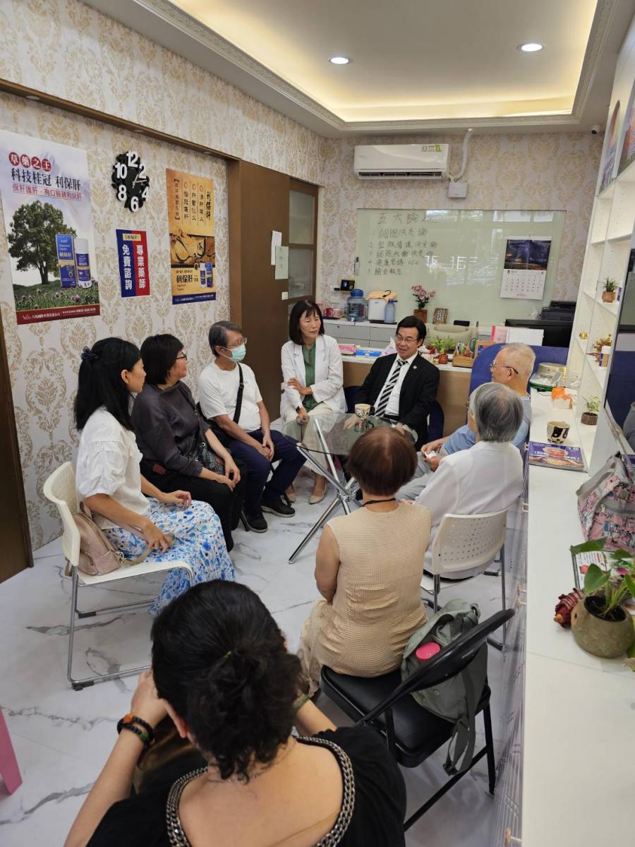 Dr. Wang Travels South to Kaohsiung, Encourages Pharmacists to Operate with Dedication and Reminds Leaders to Accelerate Organizational Expansion圖細胞營養之2